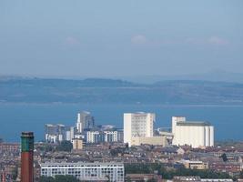 Luftaufnahme von Edinburgh vom Calton Hill foto