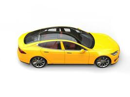 Sommer- Sonne Gelb elektrisch Sport Auto - - oben Nieder Seite Aussicht foto