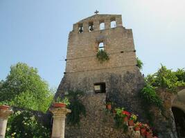 alt griechisch Kirche Glockenturm - - Vorderseite Aussicht foto