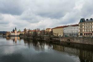 Prag, Tschechisch Republik, - - 17 feb 2018 - - zentral Teil von das Stadt Nächster zu das Fluss foto