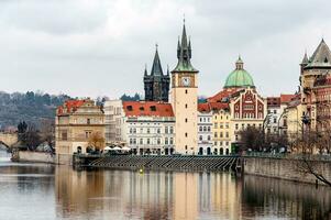 Prag, Tschechisch Republik, - - 17 feb 2018 - - spektakulär Aussicht auf hte uralt Turm im das alt Stadt, Dorf foto