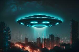 UFO Objekt mit glühend Beleuchtung fliegend zu Stadt Center auf ein regnerisch Tag. neural Netzwerk generiert Kunst foto