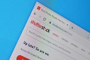 Startseite von Shutterstock Webseite auf das Anzeige von PC, URL - - Shutterstock.com. foto