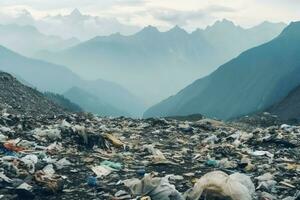 Umwelt Problem Plastik Müll oder Müll im das Berg von global Erwärmen. Verschmutzung Konzept durch ai generiert foto