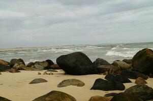 Eindrücke von das endlos Strand beim das Nord Meer im blavand Dänemark foto