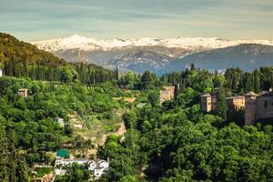 Aussicht von das berühmt Alhambra, Granada, Spanien. foto