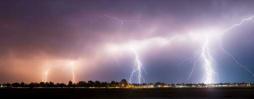 elektrisch Himmel, Panorama von stürmisch Blitz Landschaft, ai generiert foto