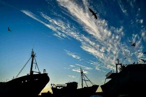 Schiffe im Hafen foto