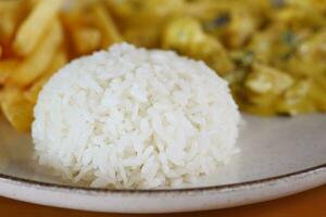 Butter Huhn, Curry von würzig Hähnchen mit Reis. foto