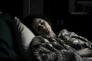 ein Frau Schlafen im Bett mit ihr Augen geschlossen generativ ai foto