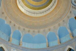 architektonisch Detail von ein Moschee Kuppel Gebäude. Hintergrund. ai generativ Profi Foto