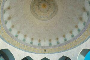 architektonisch Detail von ein Moschee Kuppel Gebäude. Hintergrund. ai generativ Profi Foto