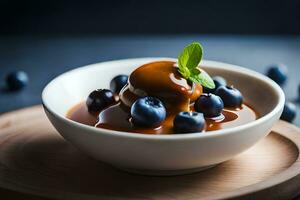 Blaubeere Eis Sahne mit Karamell Soße im ein Schüssel auf ein hölzern Tisch. KI-generiert foto