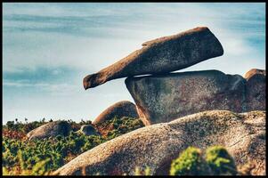 Flasche geformt Felsen Rosa Granit Küste im Bretagne foto