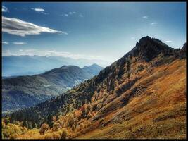 Herbst Landschaft von Savoie Berge, Frankreich foto