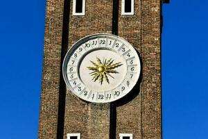 Uhr auf das Turm foto
