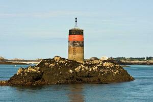 Bretonisch Semaphor und Leuchtturm auf brehat Insel foto