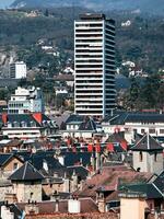 kammerig Dächer und hundertjähriges Jubiläum Turm Panorama, Savoyen, Frankreich foto