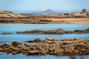 Sommer- Küsten Schönheit im Bretagne, Frankreich foto