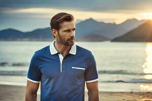 ein Mann im ein Blau Polo Hemd Stehen auf das Strand. KI-generiert foto