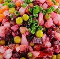 Salat Vinaigrette mit gekocht Gemüse schließen oben foto