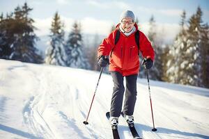 ai generativ. ein Alten Mann im ein rot Jacke ist Skifahren auf ein schneebedeckt Neigung. horizontal Foto