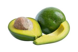 Avocado-Fruchtfutter ganz und halb isoliert auf weißem Hintergrund