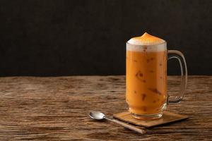 thailändischer tee berühmtes getränk getränk traditionell foto