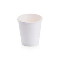 weiße leere Kaffeetasse zum Mitnehmen isoliert auf weißem Hintergrund foto