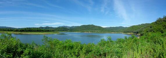 Huai tha khie Reservoir Aussicht Punkt, Verbot kha Bezirk, Ratchaburi Provinz, Thailand foto