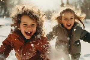 Kinder spielen im das Schnee auf Winter Tag. Kinder Lachen und haben Spaß während spielen draußen mit Schnee. generativ ai. foto