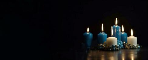 Religion Bild von jüdisch Urlaub Chanukka mit Verbrennung Kerzen. ai generiert foto