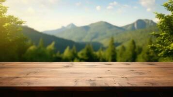 leeren hölzern Tabelle mit verschwommen Natur Hintergrund foto