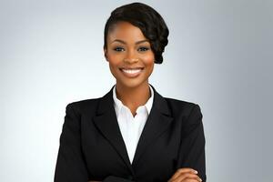 ein attraktiv afrikanisch amerikanisch Geschäft Frau lächelnd. ai generativ foto