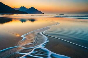 ein Strand beim Sonnenuntergang mit Wellen und Berge im das Hintergrund. KI-generiert foto