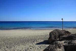 blaue lagune kedrodasos strand kreta insel Kissamos felsige küstengewässer foto