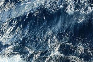 Wellen abstrakte Hintergrundbild Covid-19 Saisonansicht vom Schiff foto