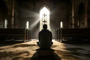 Single Erwachsene Auseinandersetzung mit tief Depression im ein ruhig heilig Heiligtum foto