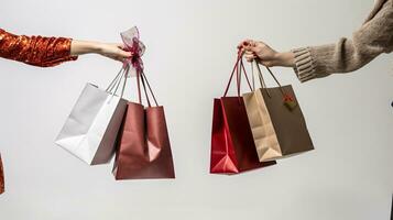 ai generativ Menschen von anders Ethnizität, Alter und Geschlecht halten Weihnachten Einkaufen Geschenk Taschen im Einkaufszentrum alle Über das Welt foto