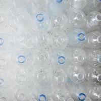 leere Flaschen zum Recycling, Kampagne zur Reduzierung von Plastik und zur Rettung der Welt. foto