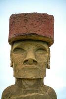 das uralt Moai auf Ostern Insel von Chile foto