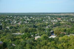 Charkiw, Ukraine - - August 27, 2019 Antenne Aussicht von chuhuiv Stadt, ein Geburtsort von Ilja repin, ein berühmt Bildhauer und Maler von peredwischniki Kunst Schule foto