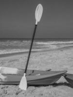 beim das Strand von abu Dhabi foto