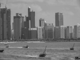 die Stadt Abu Dhabi foto