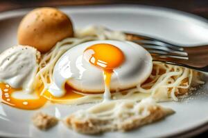 ein Ei auf ein Teller mit Spaghetti und Brot. KI-generiert foto