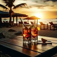 Glas von Aperol Spritz Cocktail auf hölzern Tabelle mit Sonnenuntergang verwischen Strand Hintergrund ai generativ foto