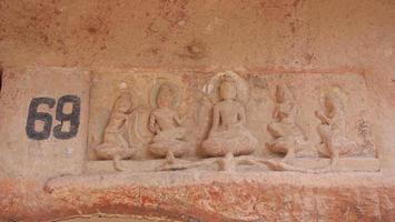 buddhistische Grottenskulptur in Bingling Tempel Lanzhou Gansu, China foto