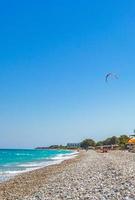 windsurfen urlaub türkis wasser ialysos strand rhodos griechenland. foto