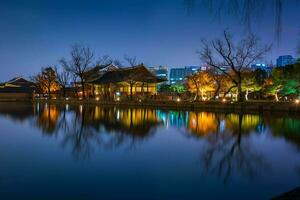 gyeongbokgung Palast beim Nacht ist Schön, Seoul, Süd Korea. foto