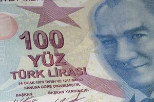 einer hundert Türkisch Lira Banknote foto